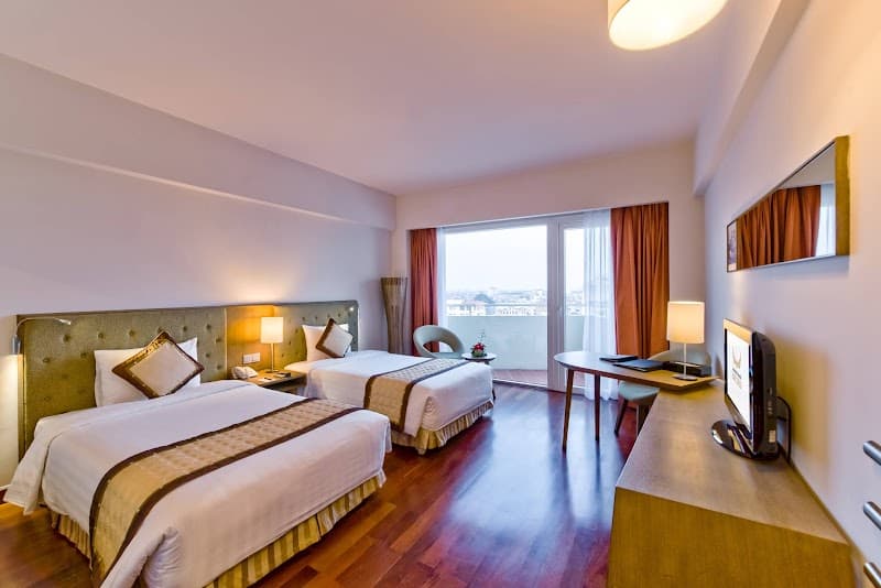 Khách Sạn Mường Thanh Holiday Huế
