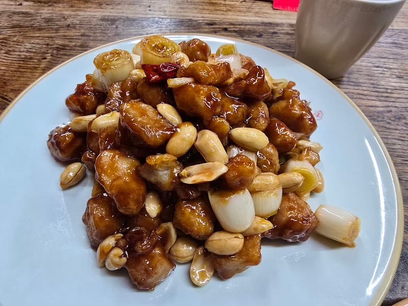 Liu's Family And Restaurant